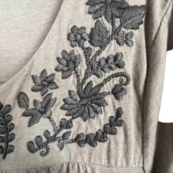 Garnet Hill Olive Green Embroidered Floral 3/4 Sleeve Tunic Top Size M - Picture 4 of 7